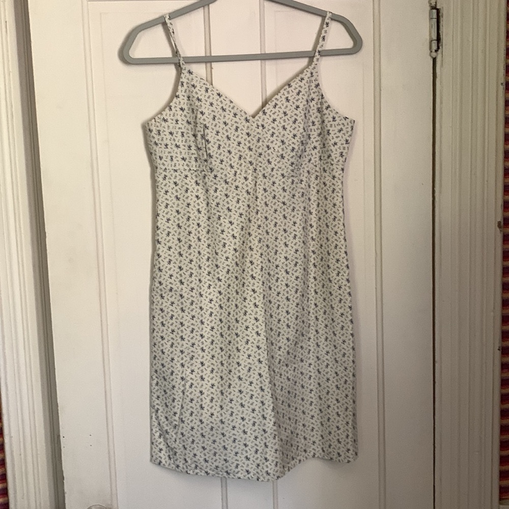 GAP Floral print Summer Sundress Size 6 womens minidress